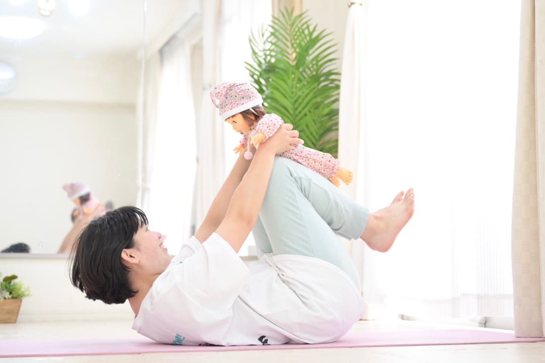 東京都目黒区『保育士・助産師・看護師』大人気ヨガ資格「ベビーヨガ&ママヨガ(産後ヨガ)」