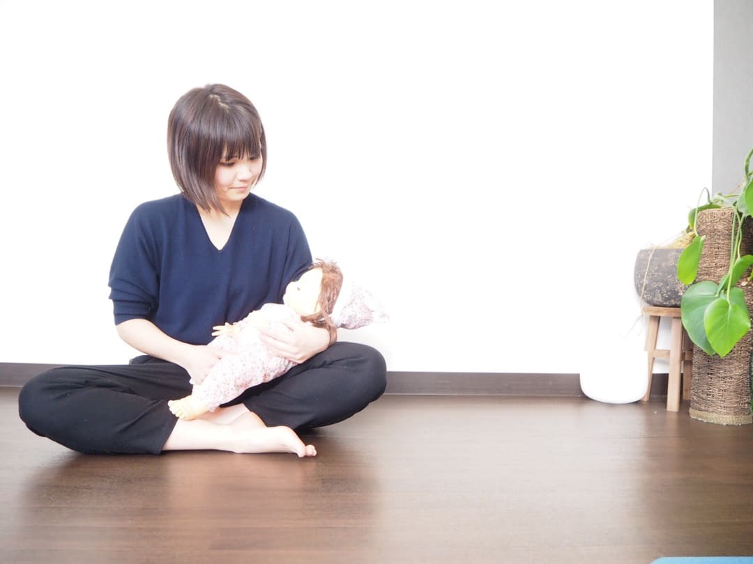 滋賀県栗東市「赤ちゃんと一緒にヨガ」ベビーマッサージとヨガの融合「ベビーマッサージ」資格講座