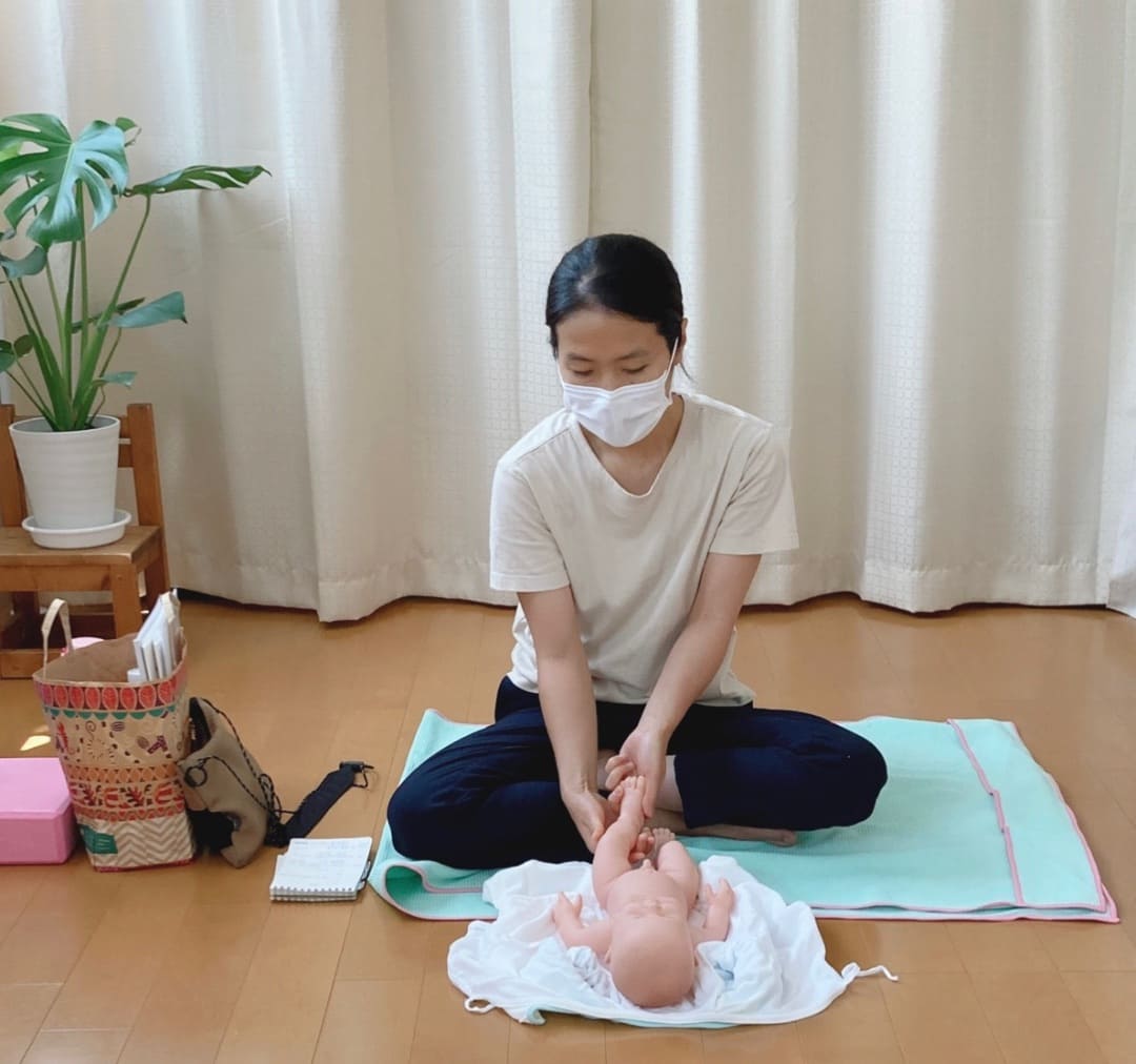 山形県西村山郡「保育士・助産師に大人気資格」ベビーマッサージ資格講座【赤ちゃんの五感の刺激】
