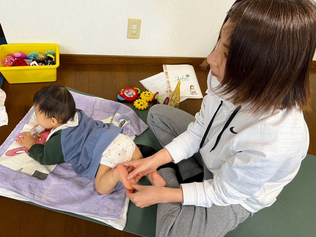 長崎県長崎市【赤ちゃんの健全な成長を支えるベビーマッサージ:資格取得のメリットと実践法】