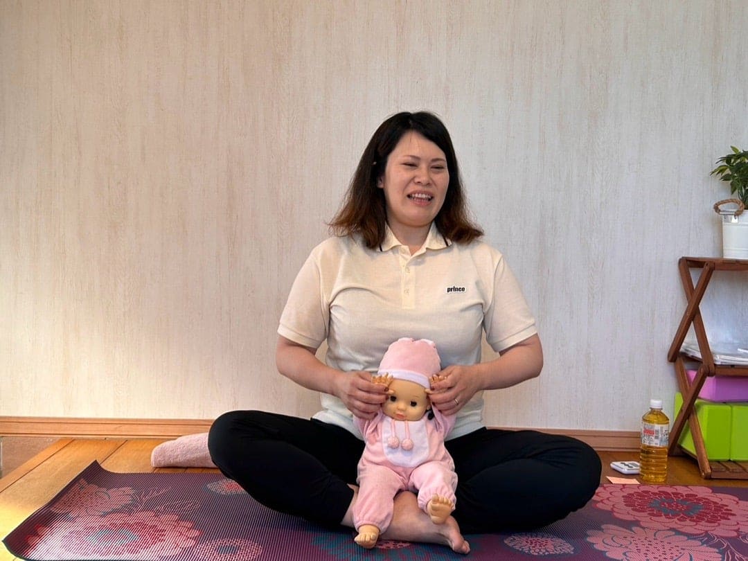 【北海道札幌市】赤ちゃんと一緒に楽しむベビーヨガと骨盤ケアで産後の体を整える