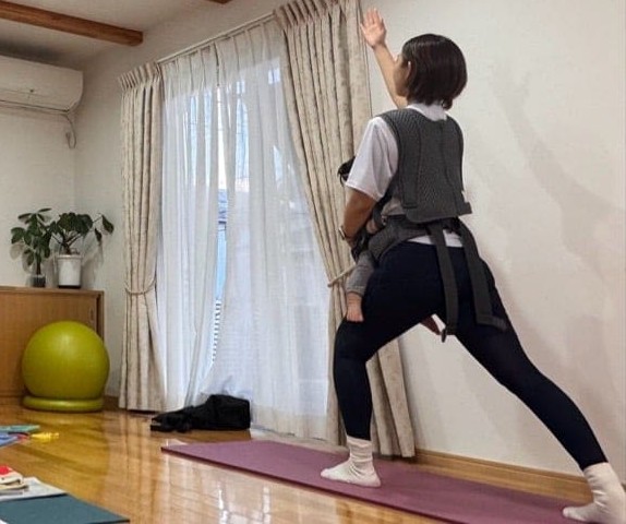 神奈川県横浜市「心と体に寄り添うヨガ:ママと赤ちゃんの新しい日常づくりベビーヨガ&ママヨガ資格取得」