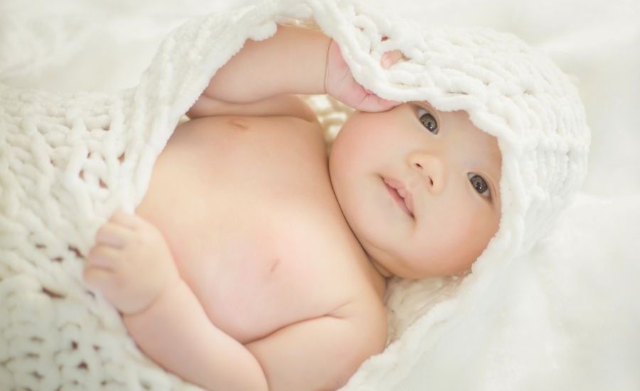 赤ちゃんの夏の過ごし方|水分補給・室内環境・服装:ママが知りたい詳しいケア