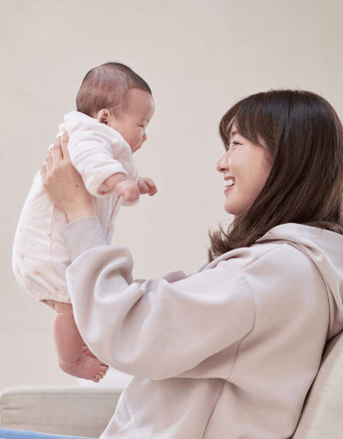 赤ちゃんとママ